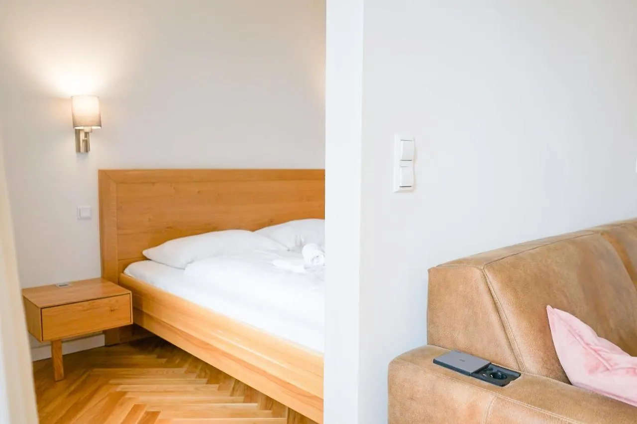 Nadland Apartments B7 Vienne